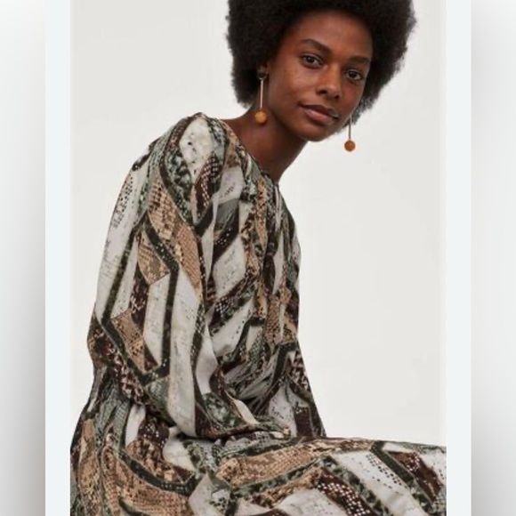H&M NWOT Bohemian Maxi Dress - Size XS - Picture 3 of 6